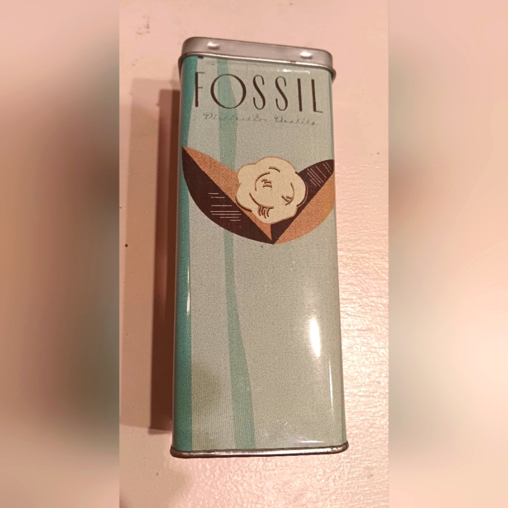 Fossil vintage watch tin